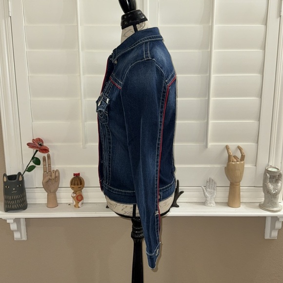 True Religion PIPED TRUCKER DENIM JACKET in Night Lights - Picture 4 of 12